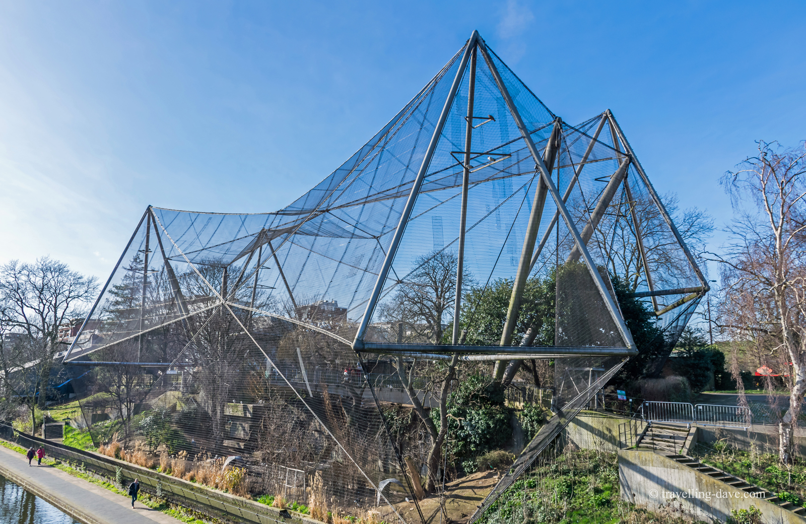 View of London Zoo Snowdon Aviary