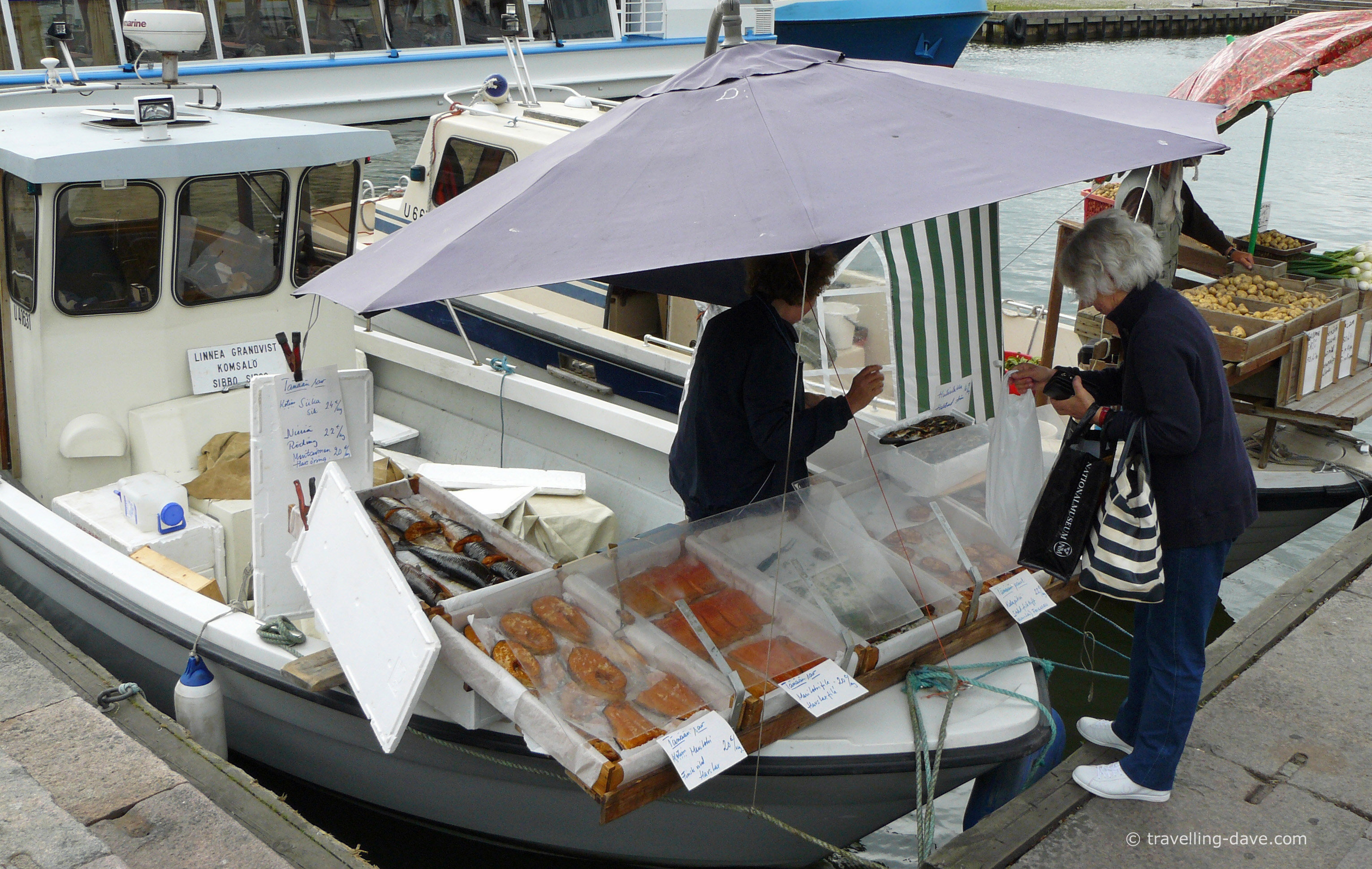 Buying fresh fish in Helsinki