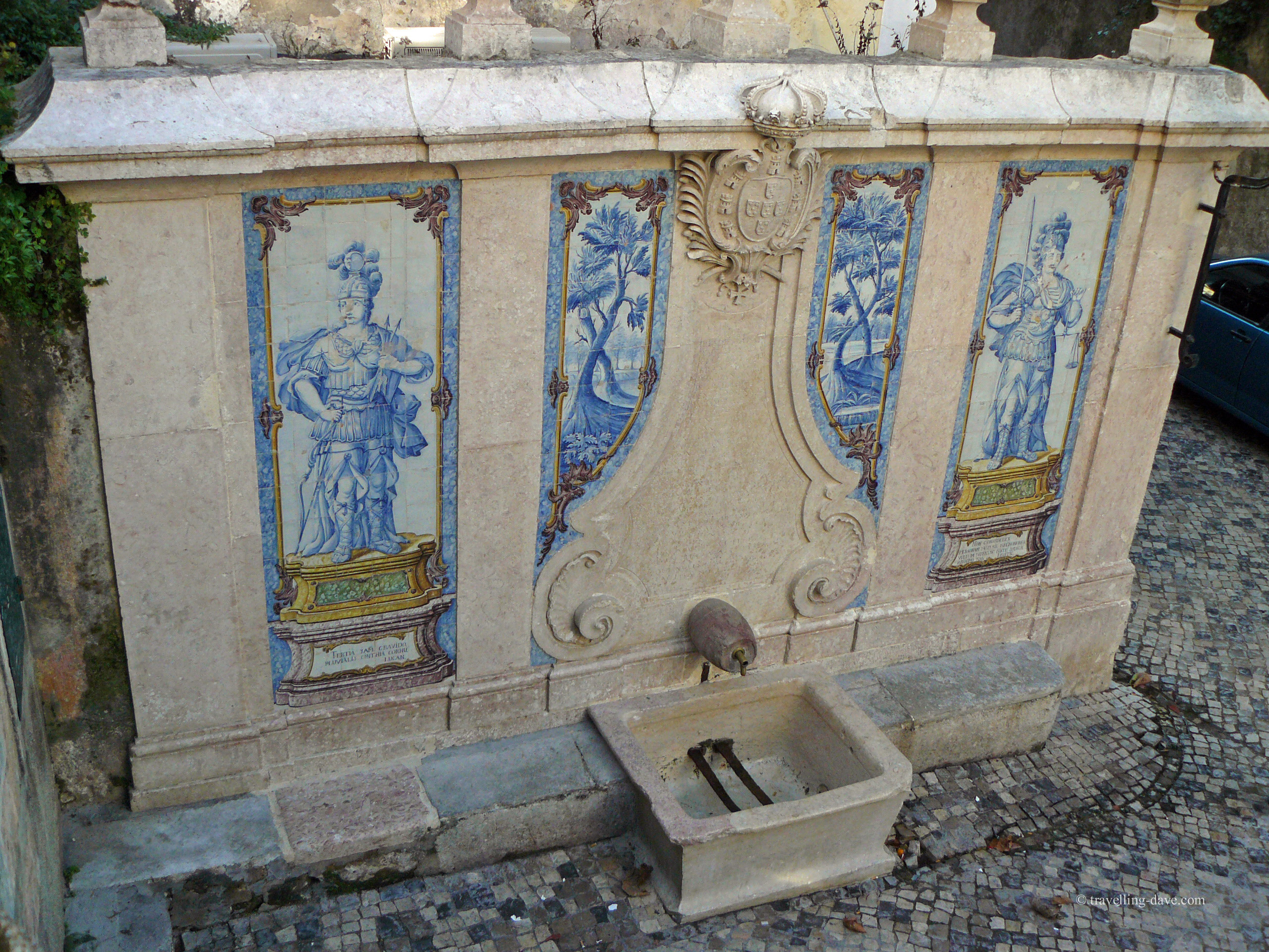 Azulejos on the Fonte da Pipa in Sintra
