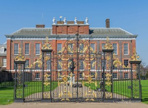 View of the gates at Kensington Palace
