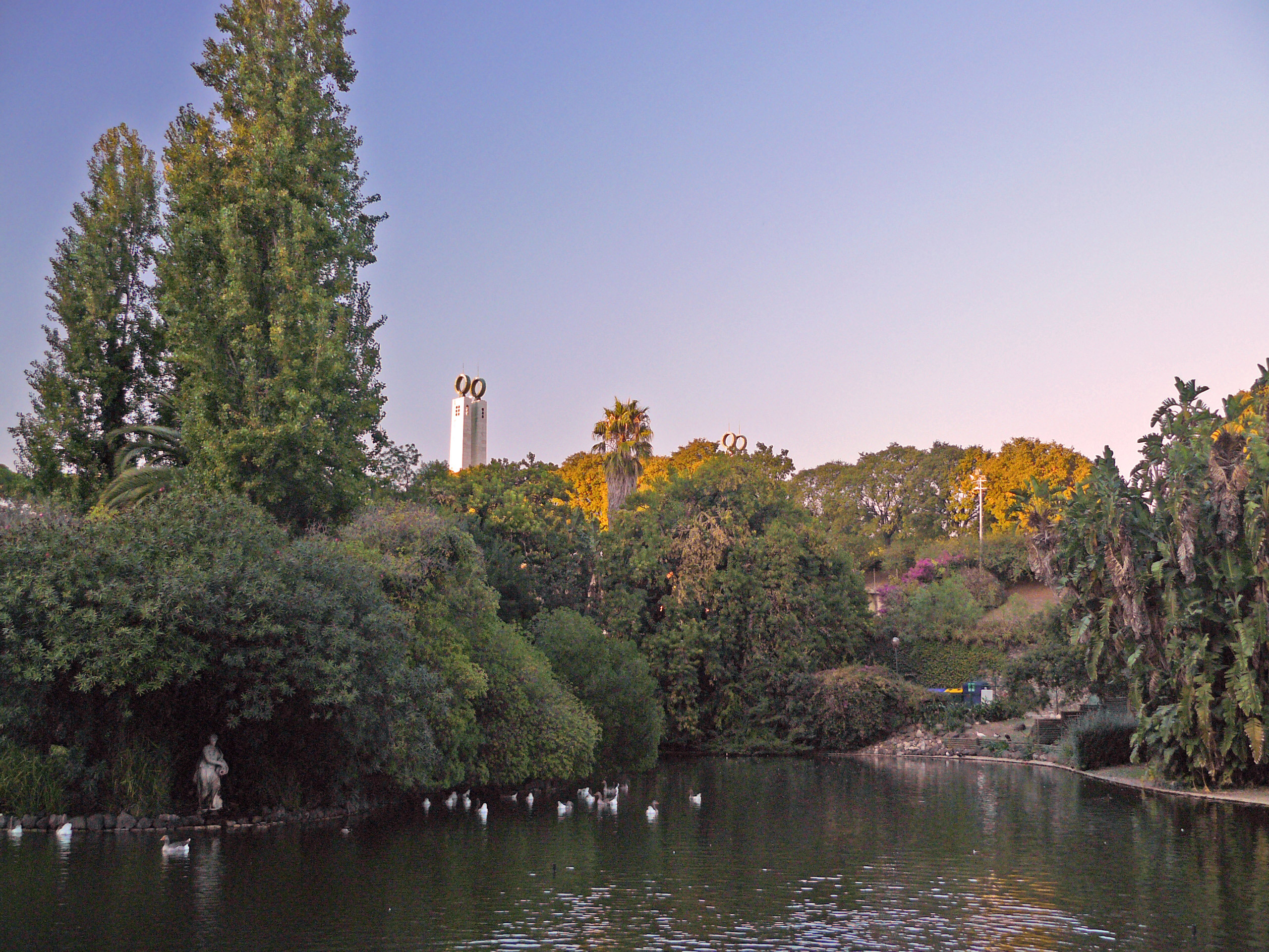 The lake at Edward VII Park