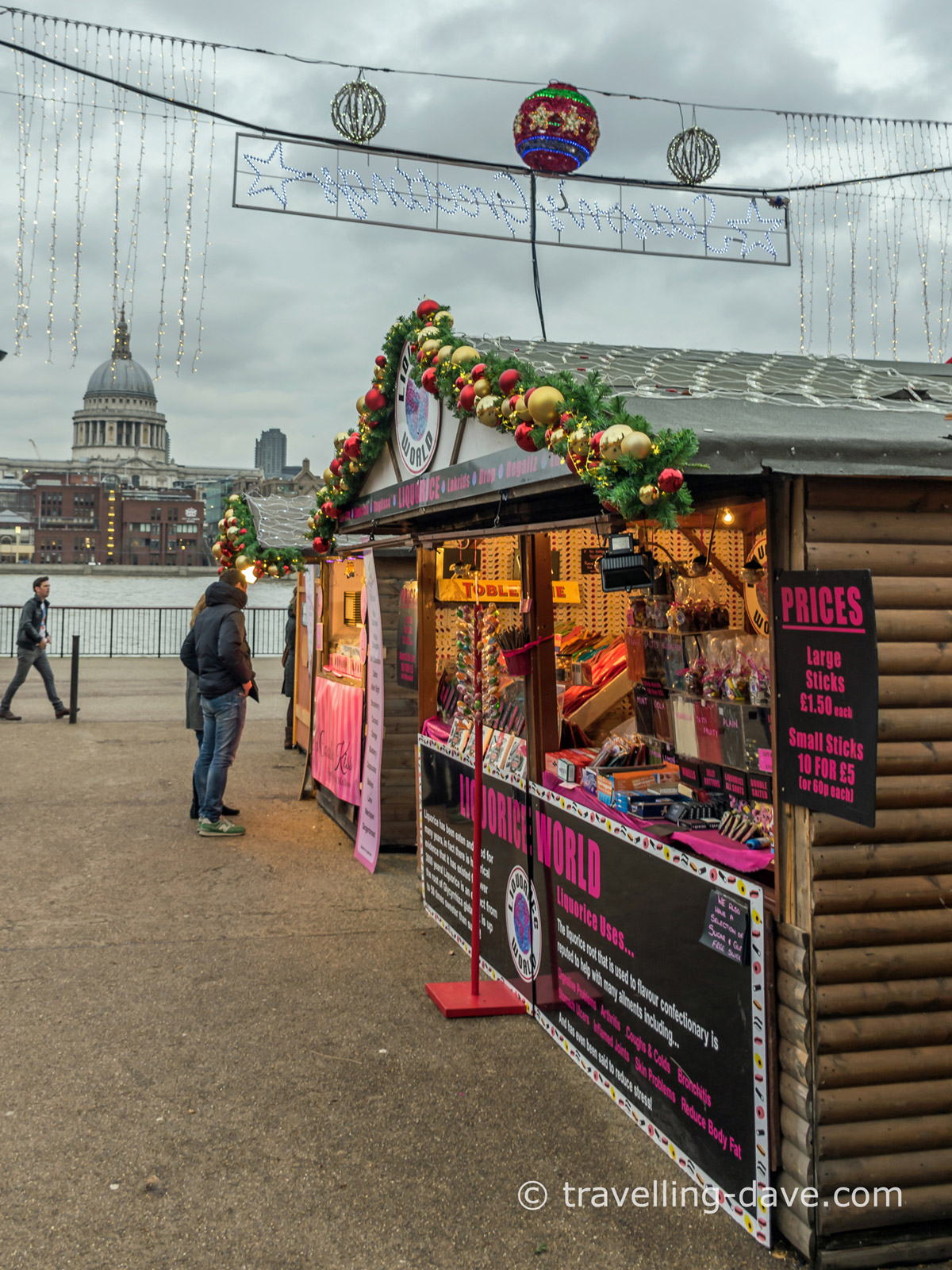 Christmas Market stalls outside the Tate Modern