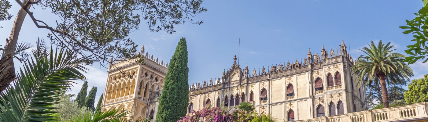 Looking up at Villa Borghese-Cavazza