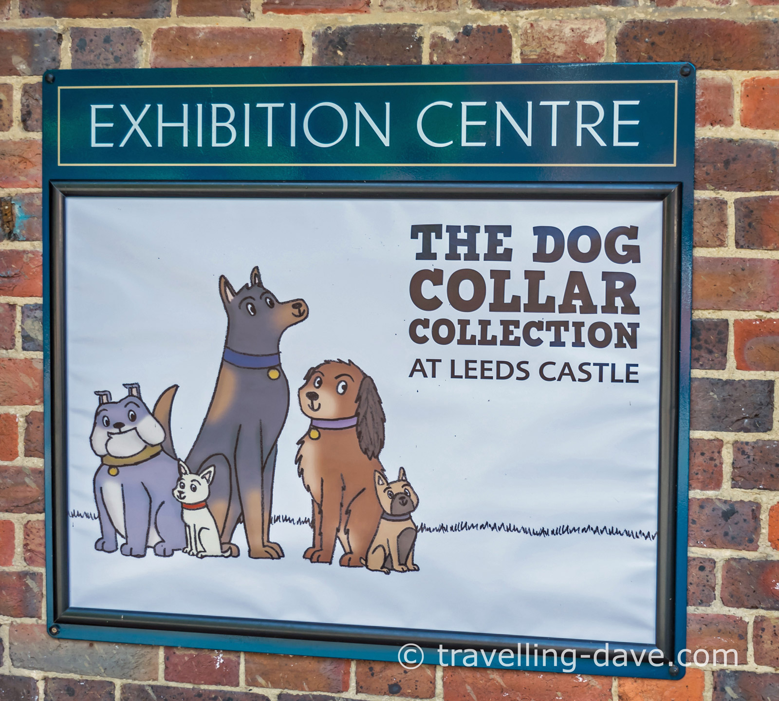 Leeds Castle's Dog Collection sign
