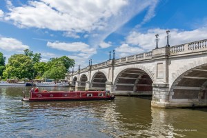 View of a narrow boat by Kingston Bridge